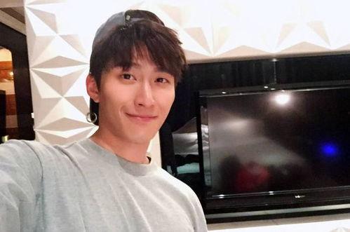 窦骁圈内爆料视频,娱乐圈背后的真实故事  第1张